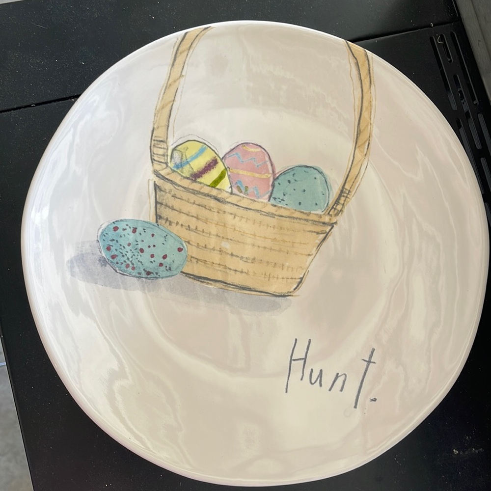 Rae dunn easter plate